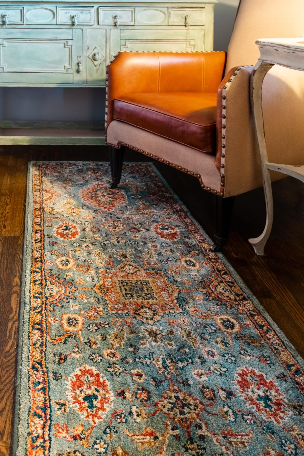 Area rug in living room | Carpetland USA