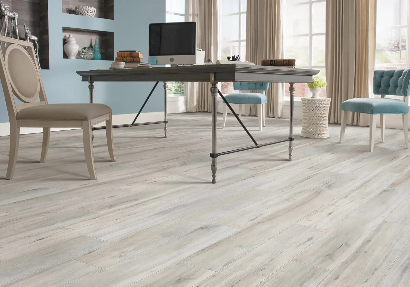 imgi_4_Magnolia-Bend-Chesapeake-Grey_1600x1600-landscape