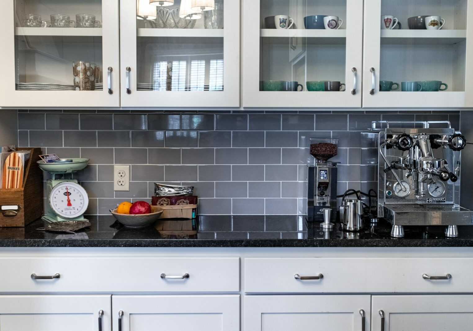 Tile backsplash in kitchen | Carpetland USA